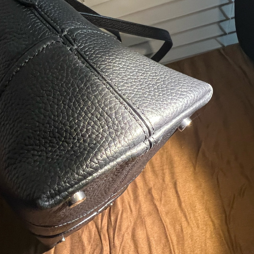 Kate Spade Black Pebbled Leather Shoulder Bag - Great Condition Medium Size - Picture 3 of 15
